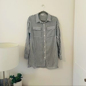 Vinnie Louise // Long Striped Button Up Tunic/Blouse - Size Small